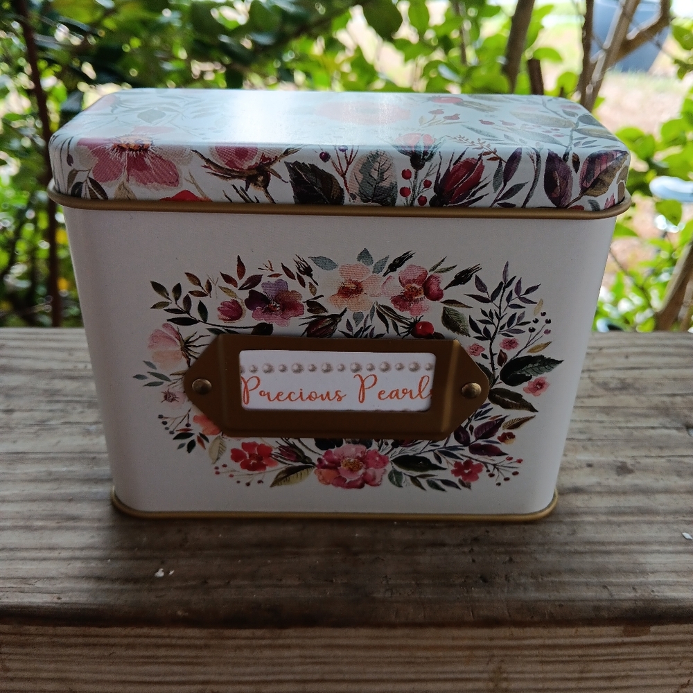 Prayer Cards In A Tin Box